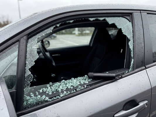 Car Safety Hammer for Florida Drivers: 3,331 Annual Fatalities Make This Essential