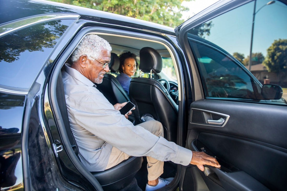 Car Safety for Seniors Living Alone: The Emergency Tools Your Parents Need